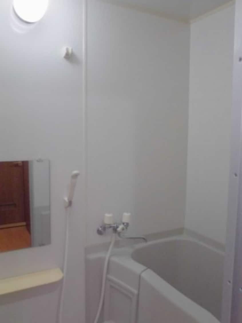  プチ．クリスタル南