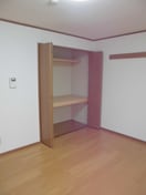  プチ．クリスタル南