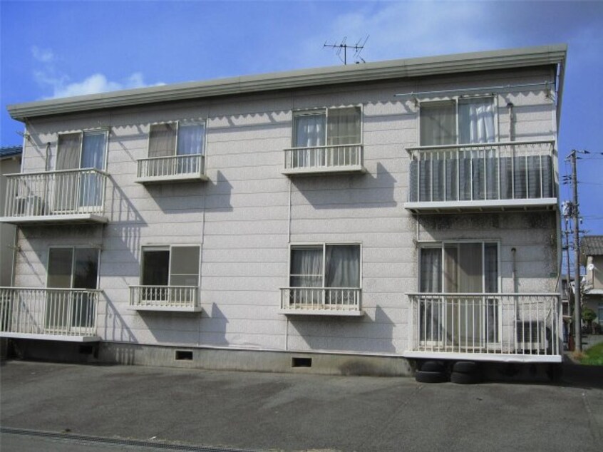  フォレストコーポ　A棟