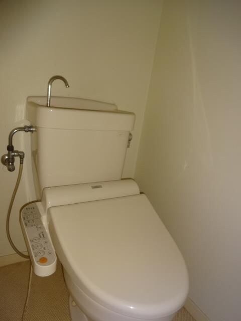  フォレストコーポ　A棟