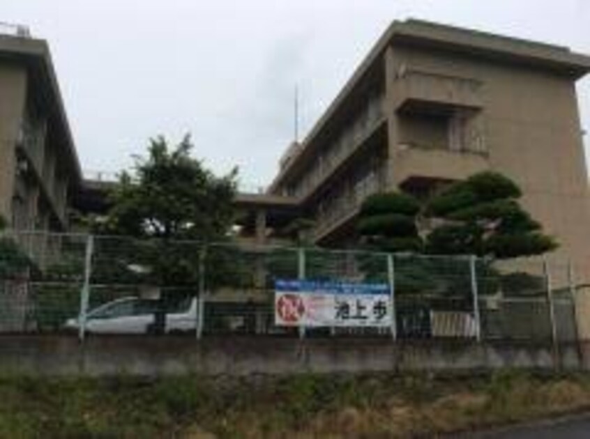 福山市立幕山小学校(小学校)まで792m フォレストコーポ　A棟