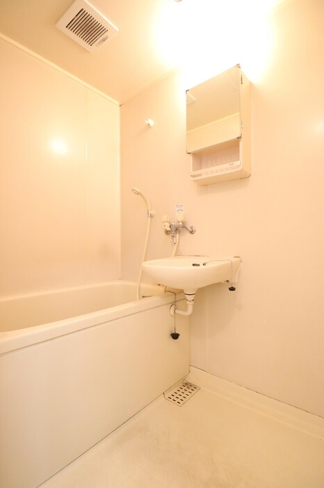  プレジール岡本 C棟