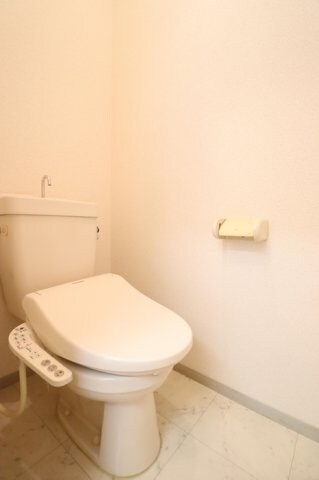  プレジール岡本 C棟