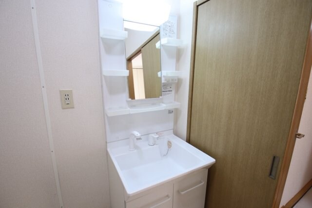  サンヴェール A棟