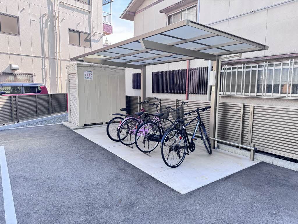  ザ ヘリテージ野上