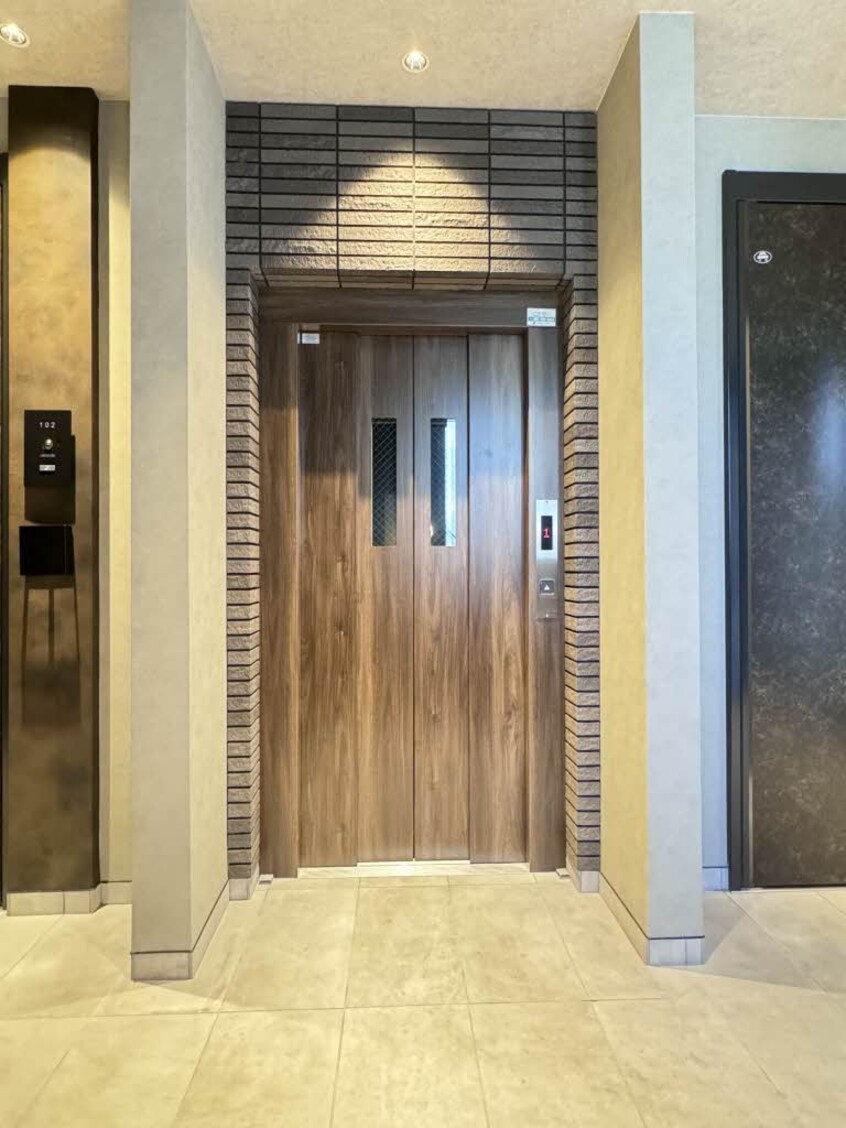  ザ ヘリテージ野上