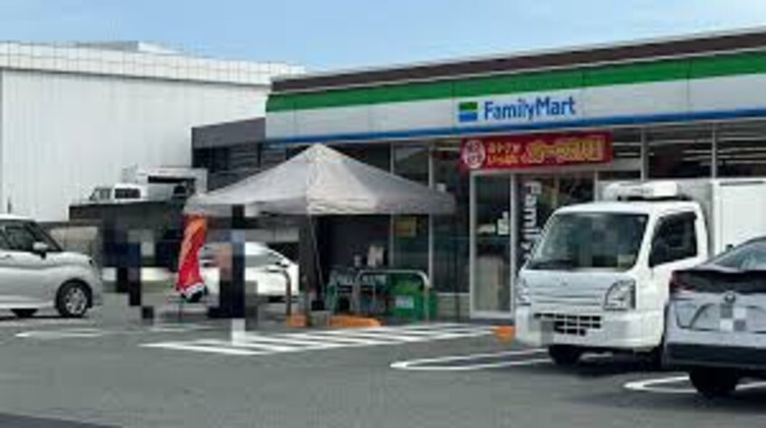 ファミリーマート 福山佐波町店(コンビニ)まで1320m バンガーデン