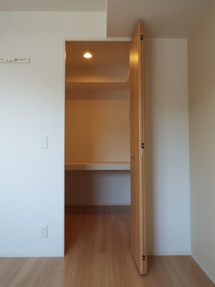  プレンティー中須B