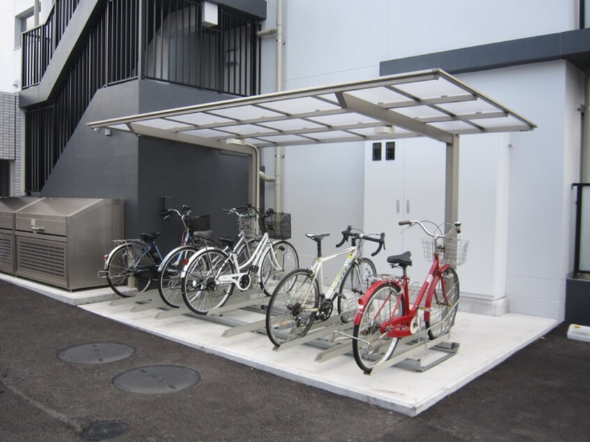  ラ・ヴィ・アン・ローズ南本庄