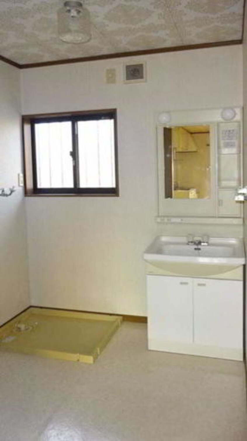  シャイン沖野上 B