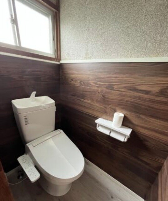  向陽町2丁目貸戸建て