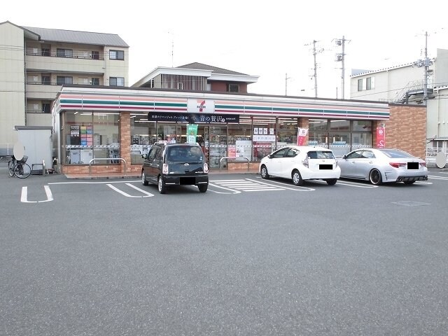セブンイレブン南蔵王2丁目店まで270m サニーベル