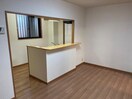 リビング ランドマーク曙　壱番館