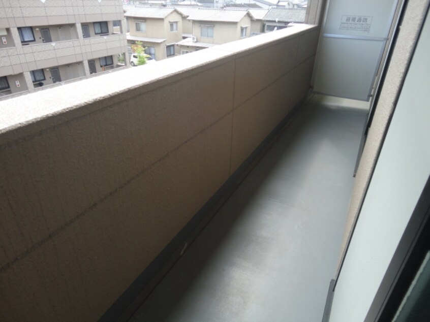 ベランダ ランドマーク曙　壱番館
