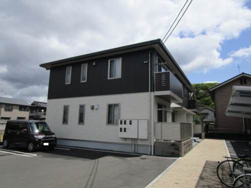  シャーメゾン中津原