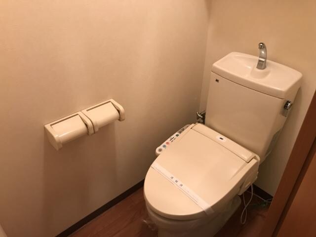 シャワー付トイレ ソレイユ曙