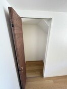  エルキュールB棟