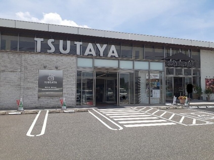 ツタヤ新涯店まで350m ベルフロンテ