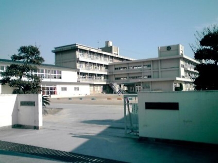 曙小学校まで1700m ピュアストリーム　Ａ