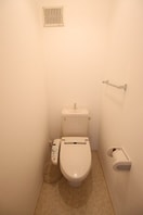  ローゼスポート港町 B棟