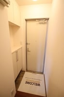  ローゼスポート港町 B棟