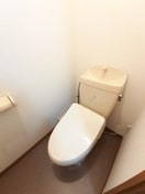  クレストール来山Ｂ