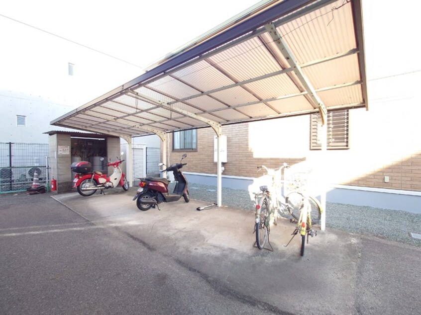  プレジール大前 B棟