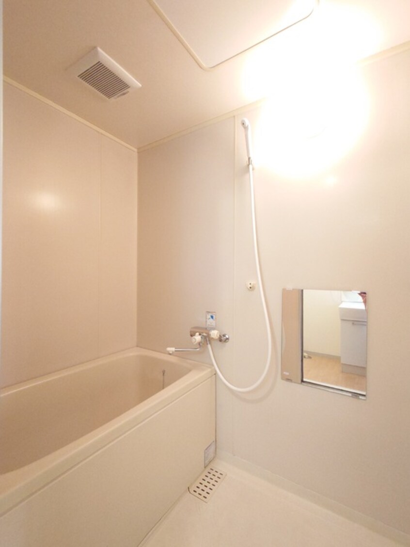  プレジール大前 B棟