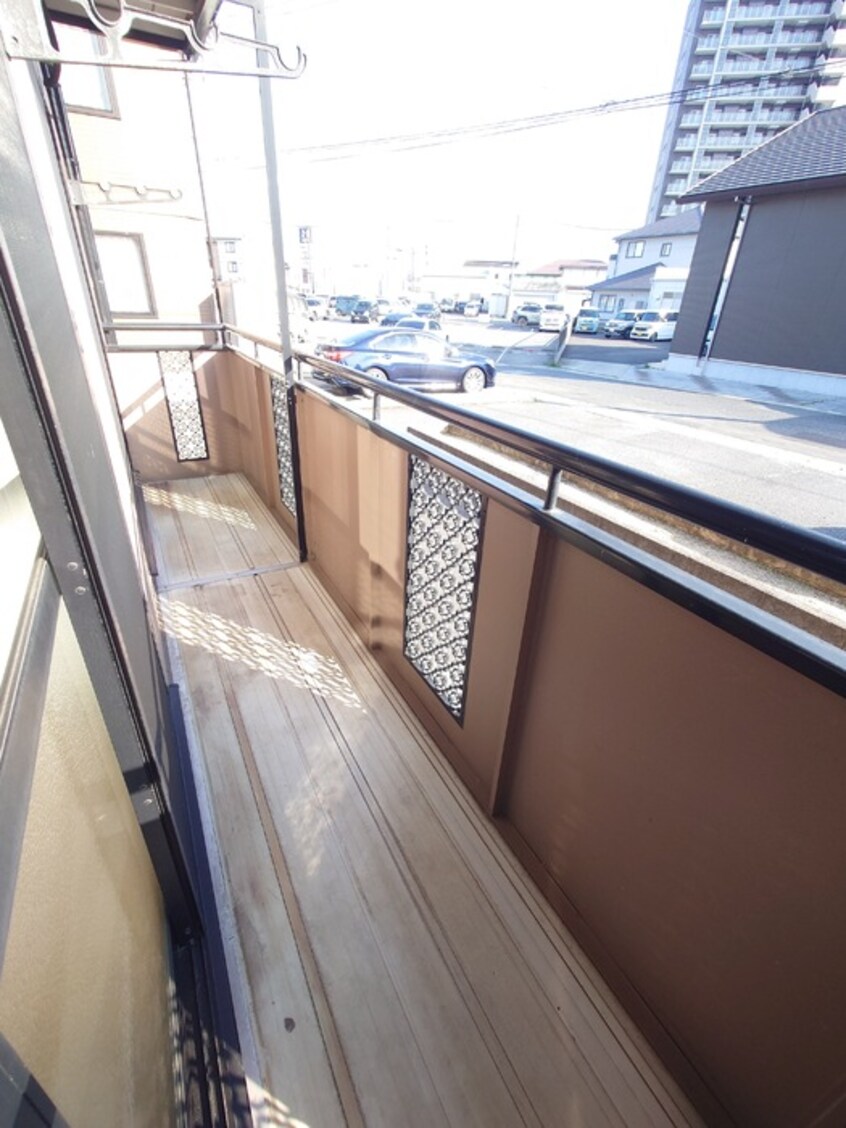  プレジール大前 B棟