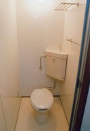  西町ロイヤルスクエア