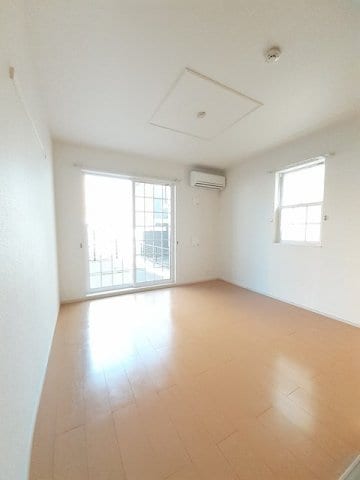  アン　フルールＢ