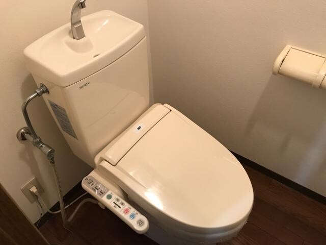 シャワー付トイレ ドルチェ井上