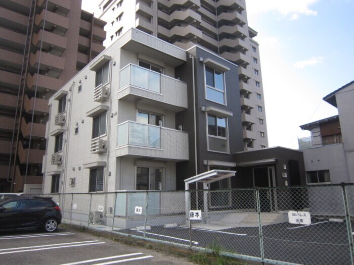  Ｄ-ｒｏｏｍブランシェ