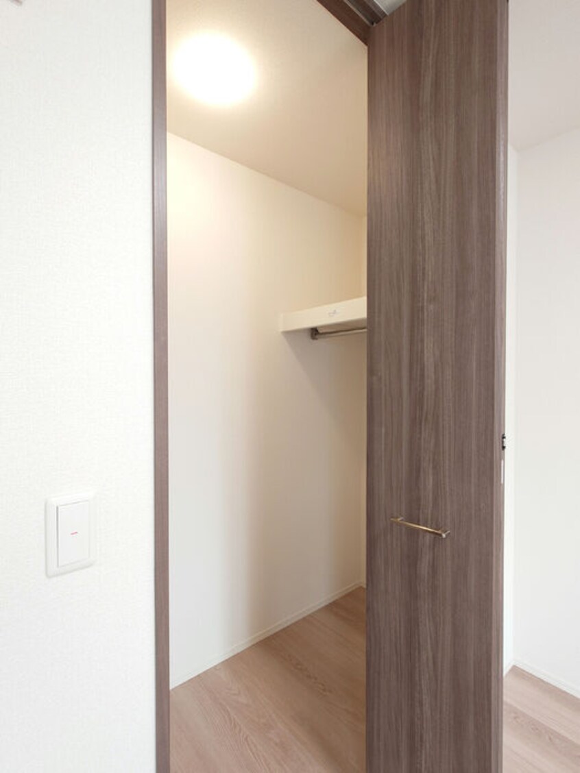  プランドール　イサコ