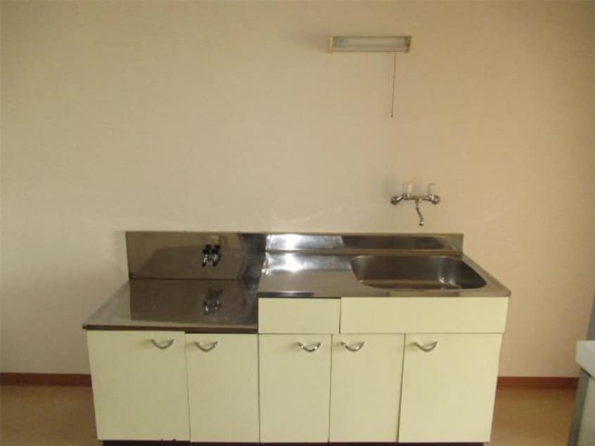  三恵マンションA棟