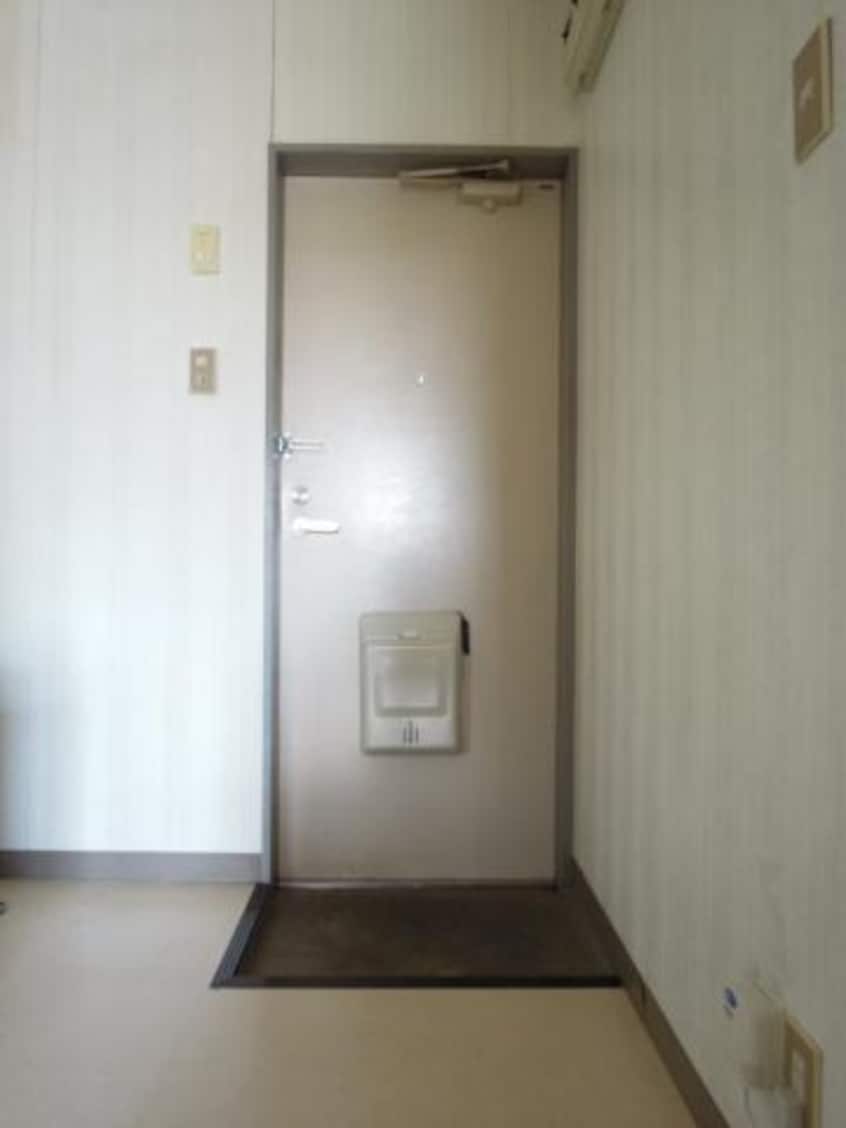  三恵マンションA棟