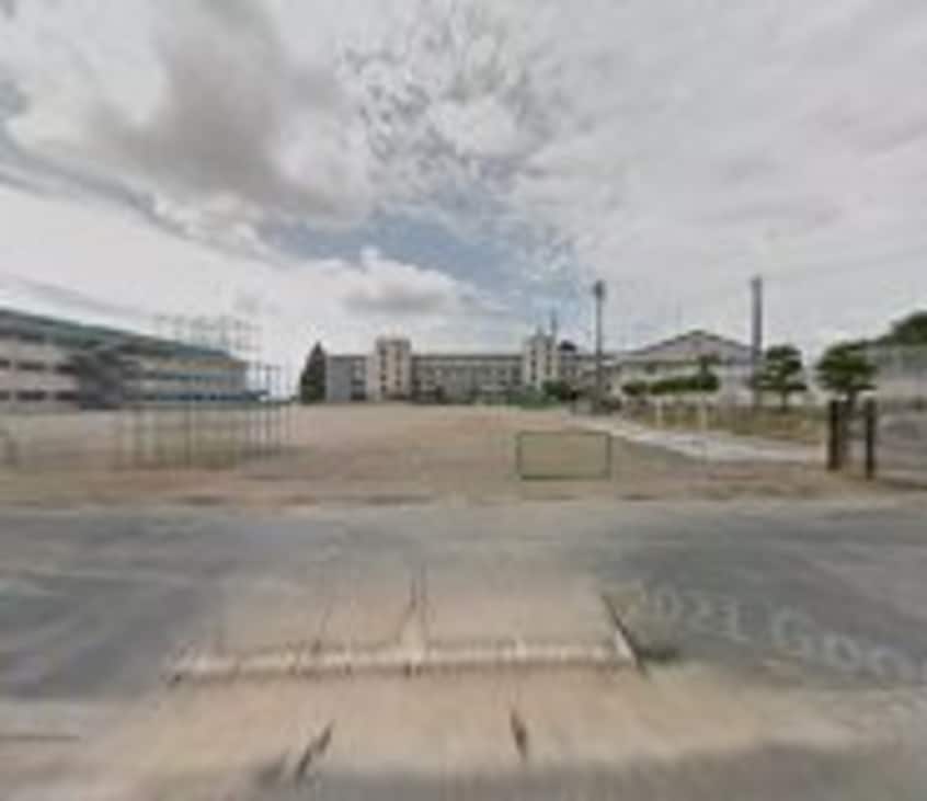 尾道市立高須小学校(小学校)まで1521m GRACE