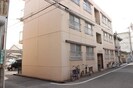 日経社コーポの外観