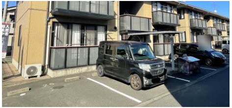  メゾンティアラA棟