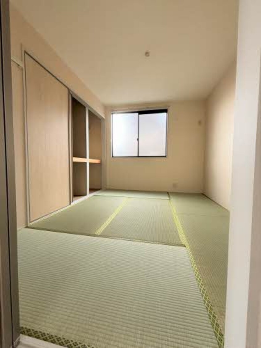  メゾンティアラA棟