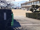 箕島小学校まで1500m サンヒルズＭ　Ⅱ