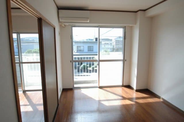  コーシンハイツ