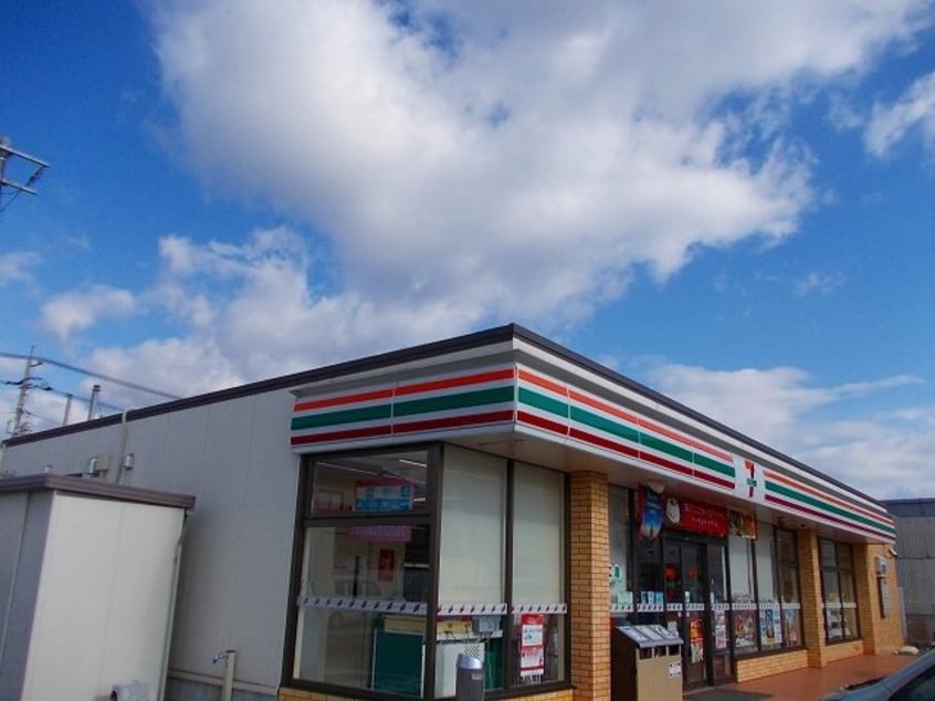 セブンイレブン駅家倉光店まで450m ラシュレⅡ