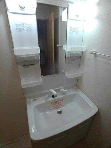  ラ　グリシーヌＢ