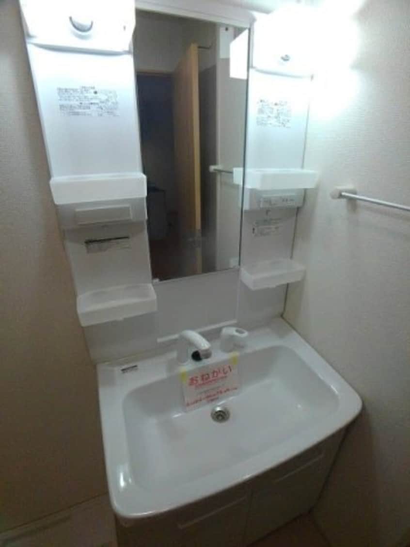  ラ　グリシーヌＢ