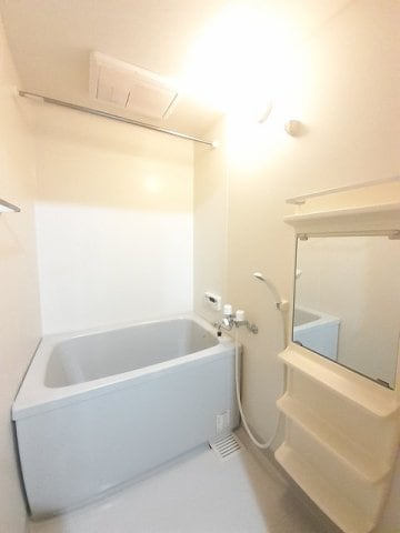  シューテル宝町