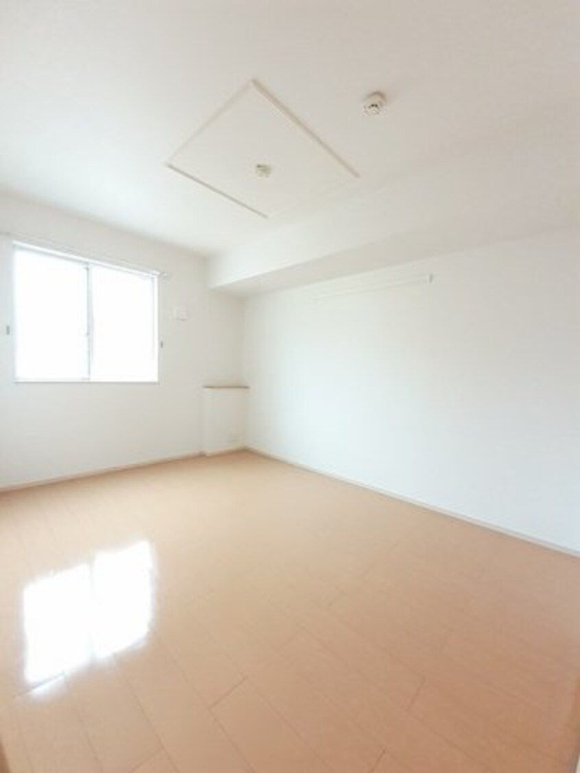  アーバンハイツ小松Ｆ