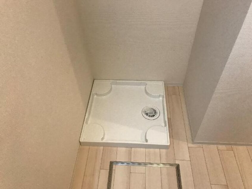 洗濯機置場（反転）（イメージ） セントフィールドA