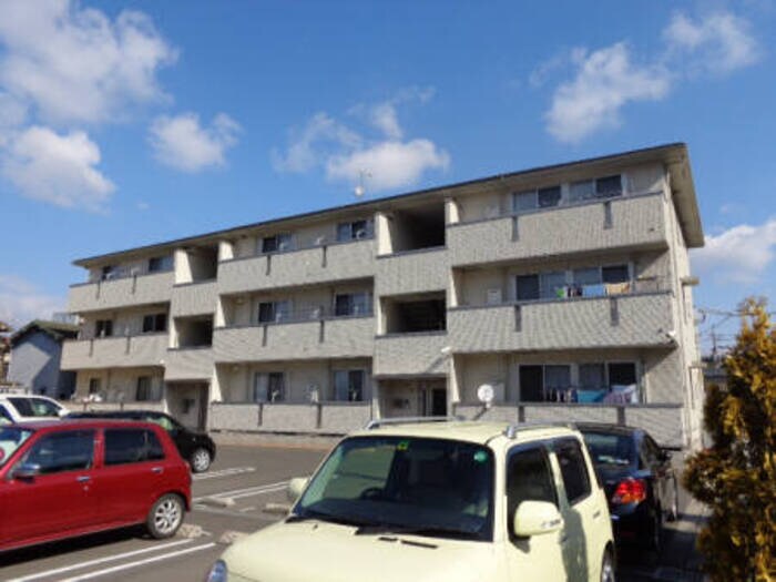  ファミーユスクエアー　Ａ棟