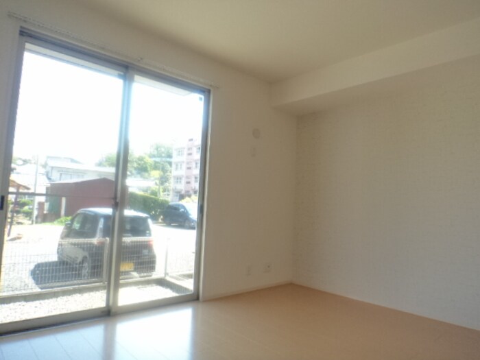  ファミーユスクエアー　Ａ棟